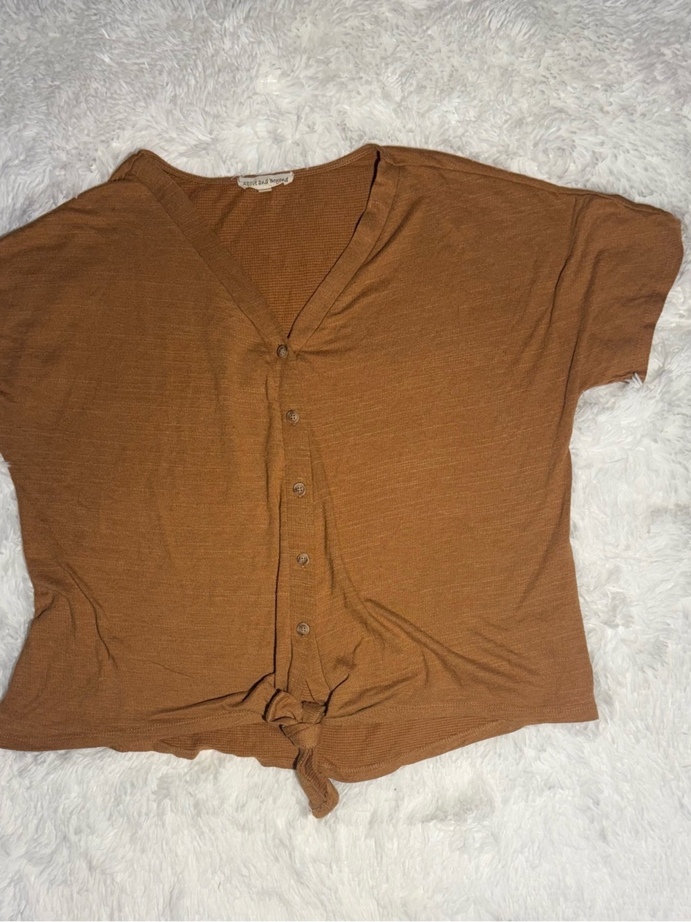Boho Earth Tone Top Bundle XL | SHEIN + Above & Beyond (3 pcs) - Picture 4 of 12